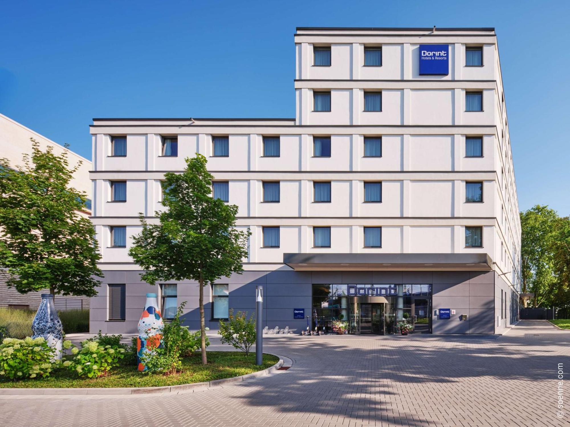 Dorint Parkhotel Frankfurt / Бад Вилбел Екстериор снимка